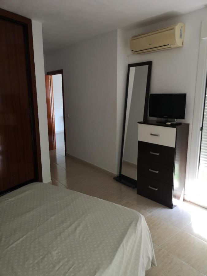 Apartamento 60 m2 en la playa Torre de Benagalbon Exterior foto